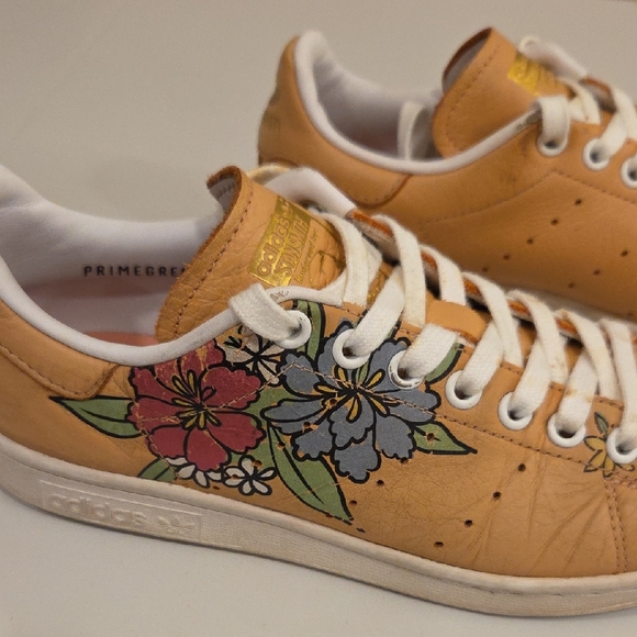 Adidas Stan Smith Peach/ Light Orange Floral Sneakers Leather Low Top Sz 6.5 - Picture 5 of 11